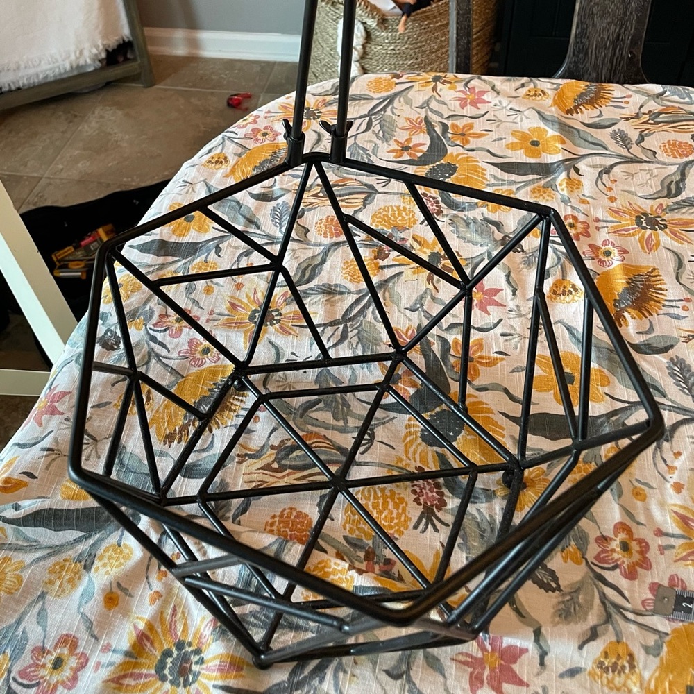 Geometric Fruit Bowl with Banana Hanger